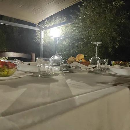 Πανσιόν Sa Teria Village