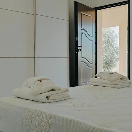 Guest house Sa Teria Village *